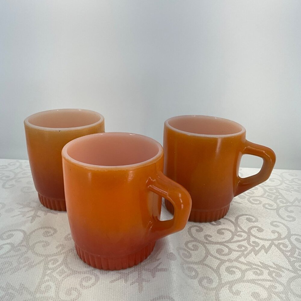 Anchor Hocking Fire-King Rust Gradient‎ Ribbed Stackable Mugs Set Of 3